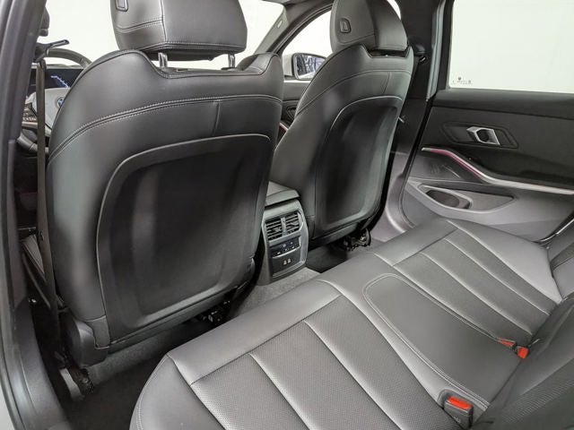2025 BMW 330i xDrive 330i xDrive