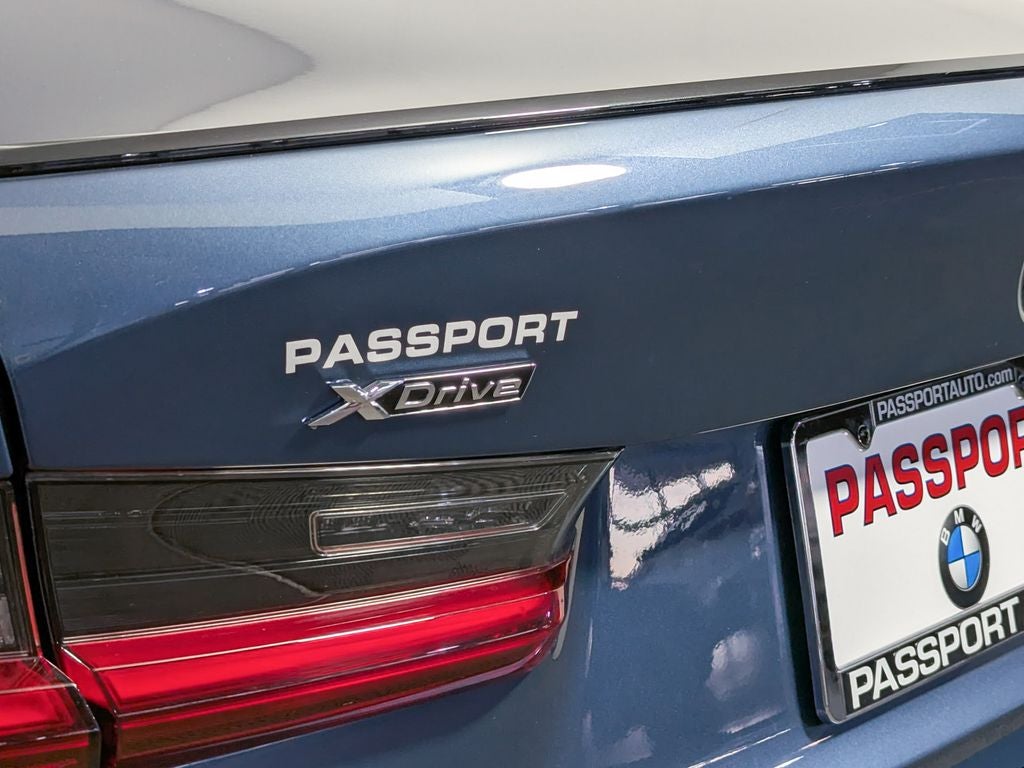 2025 BMW 330i xDrive 330i xDrive