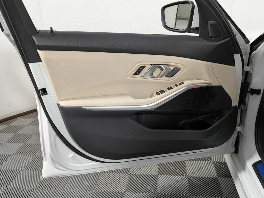 2025 BMW 330i xDrive 330i xDrive