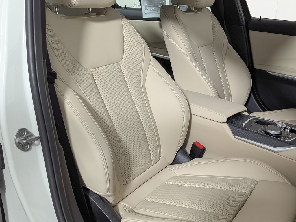 2025 BMW 330i xDrive 330i xDrive