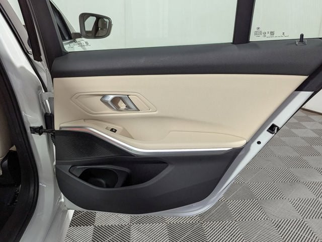 2025 BMW 330i xDrive 330i xDrive