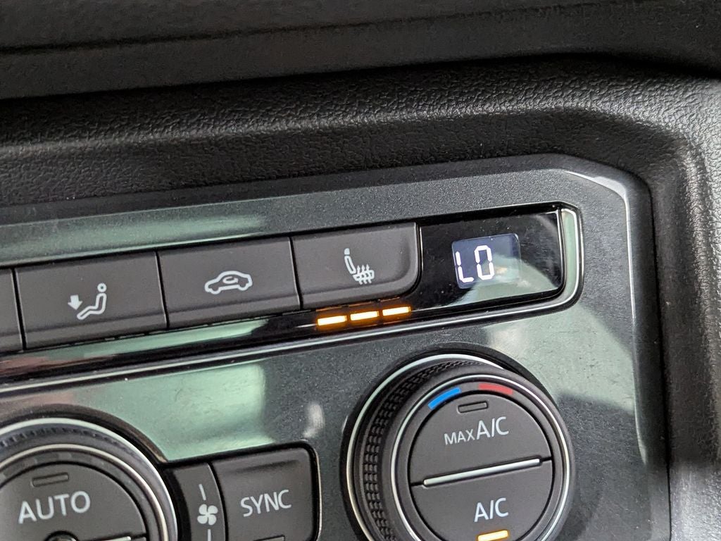 2019 Volkswagen Tiguan 2.0T SE