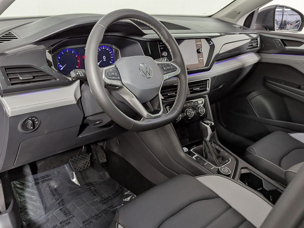 2024 Volkswagen Taos 1.5T SEL