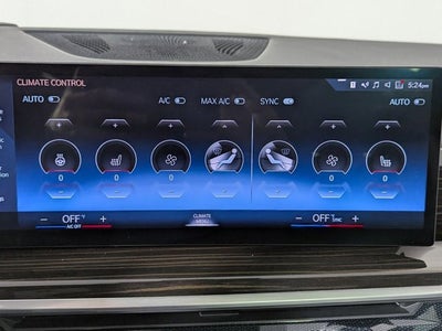 2023 BMW X7 xDrive40i