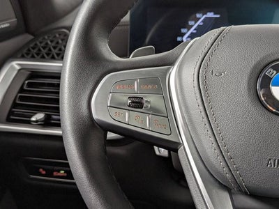 2025 BMW X7 xDrive40i