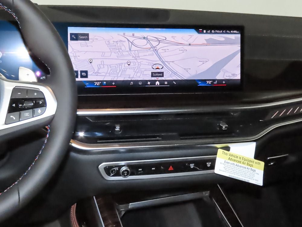 2025 BMW X7 M60i