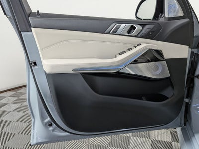2024 BMW X5 M60i