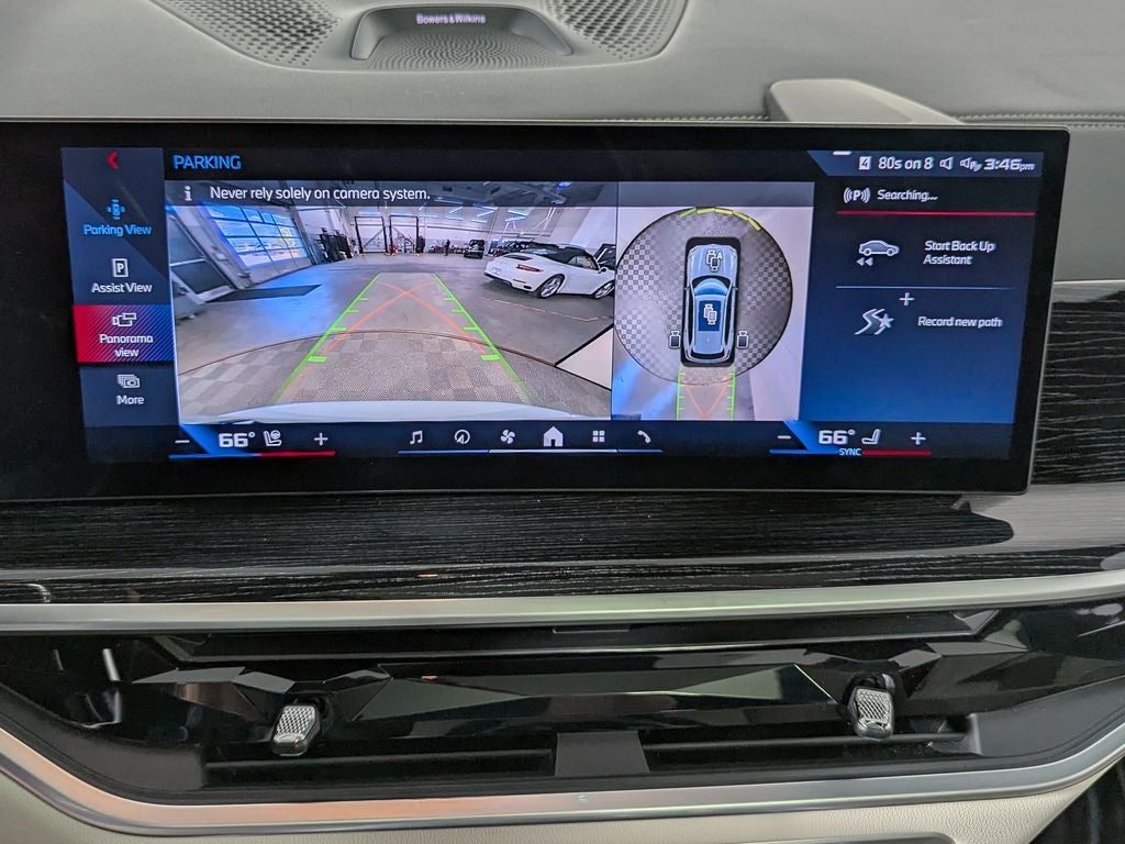 2024 BMW X5 M60i