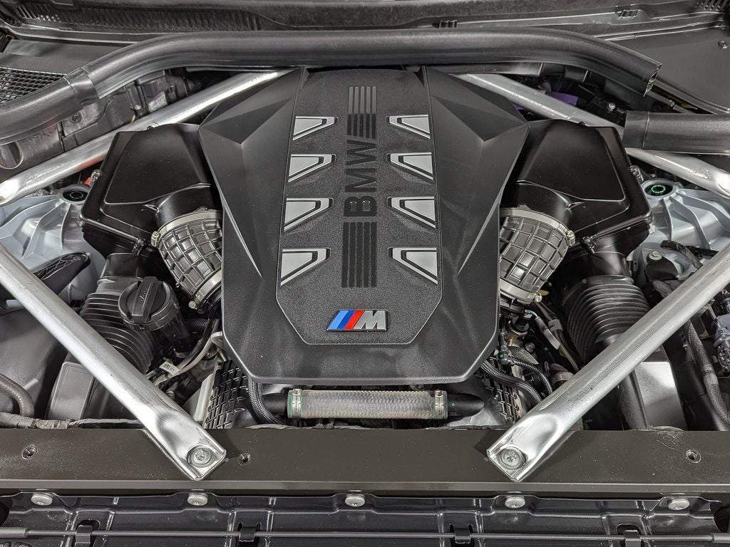 2024 BMW X5 M60i