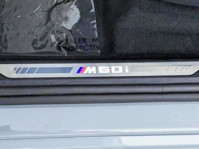2024 BMW X5 M60i