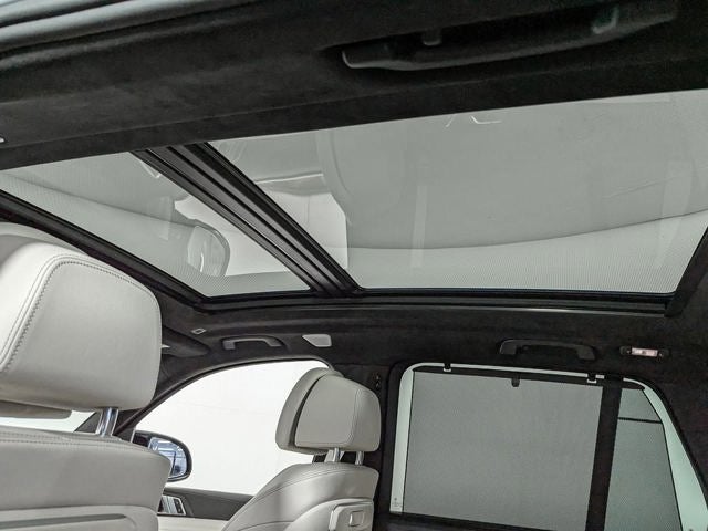 2024 BMW X5 M60i