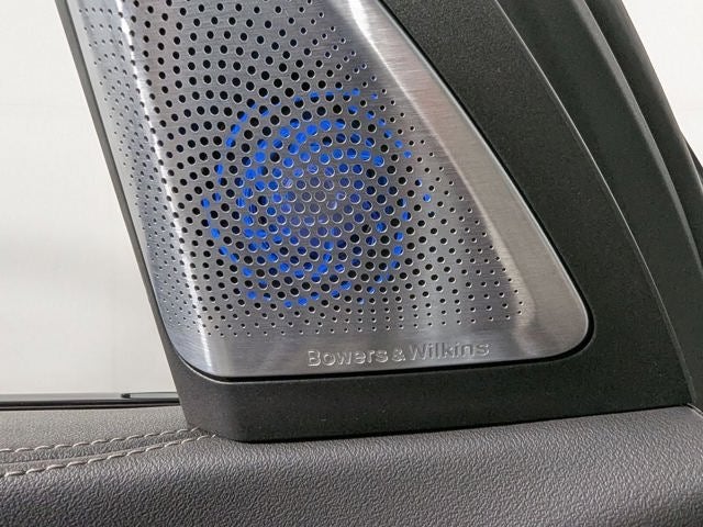 2024 BMW X5 M60i