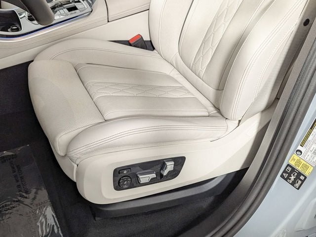 2024 BMW X5 M60i