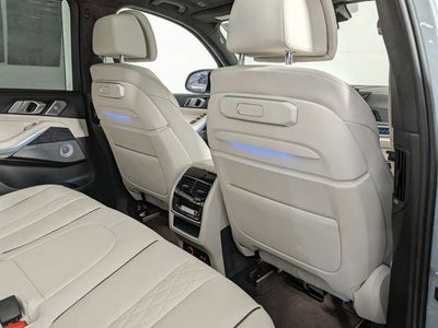 2024 BMW X5 M60i