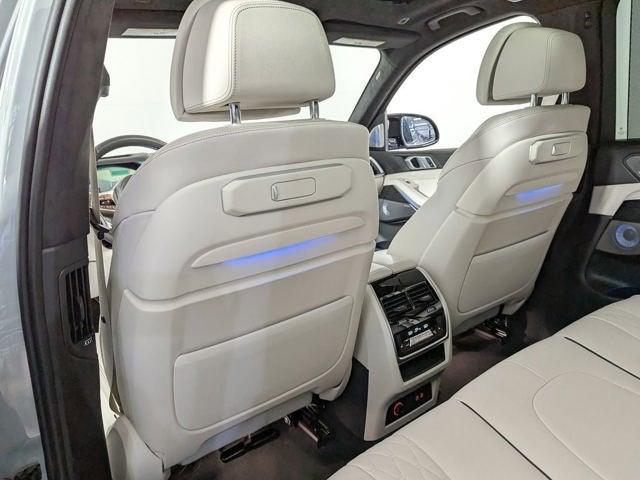 2024 BMW X5 M60i