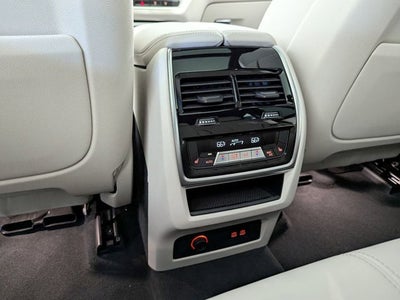 2024 BMW X5 M60i
