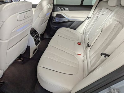 2024 BMW X5 M60i