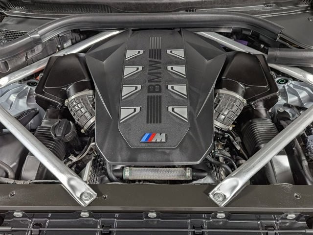2024 BMW X5 M60i