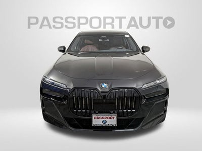 2023 BMW 740i 740i
