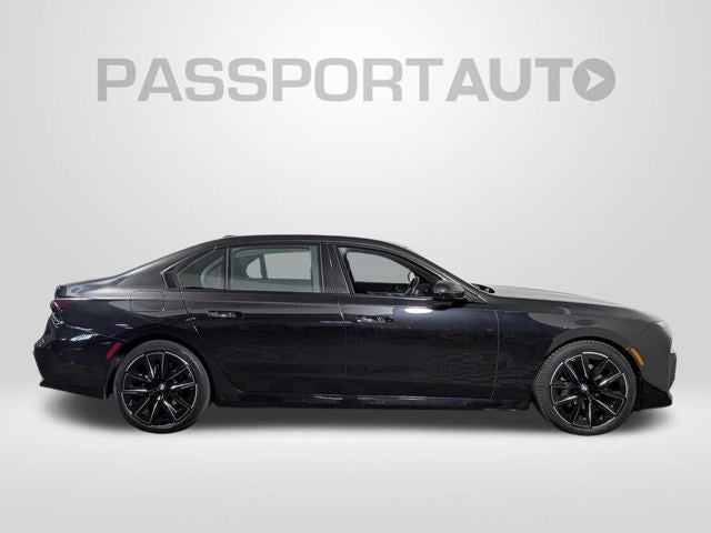 2023 BMW 740i 740i