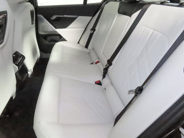 2025 BMW 530i 530i xDrive
