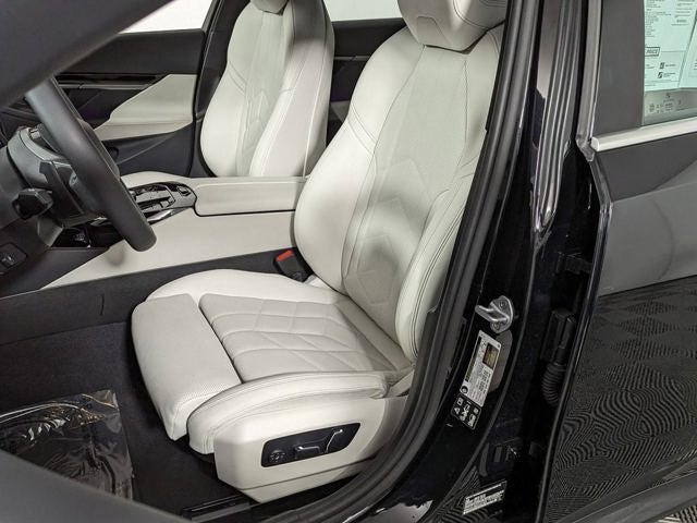 2025 BMW 530i xDrive 530i xDrive