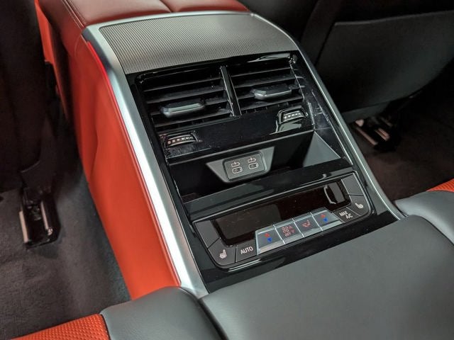 2022 BMW 8 Series 840