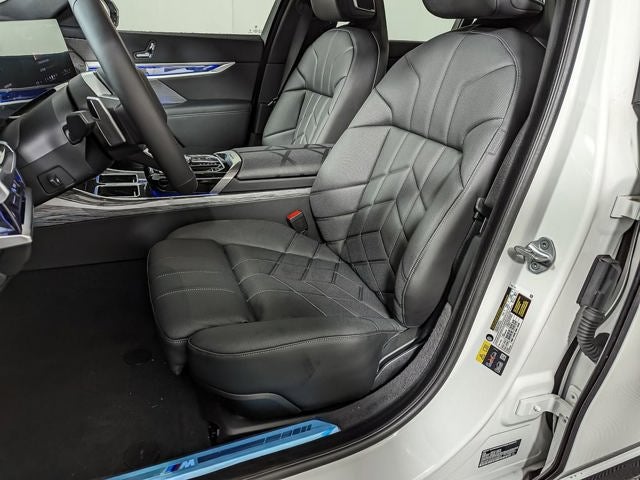 2025 BMW i7 eDrive50