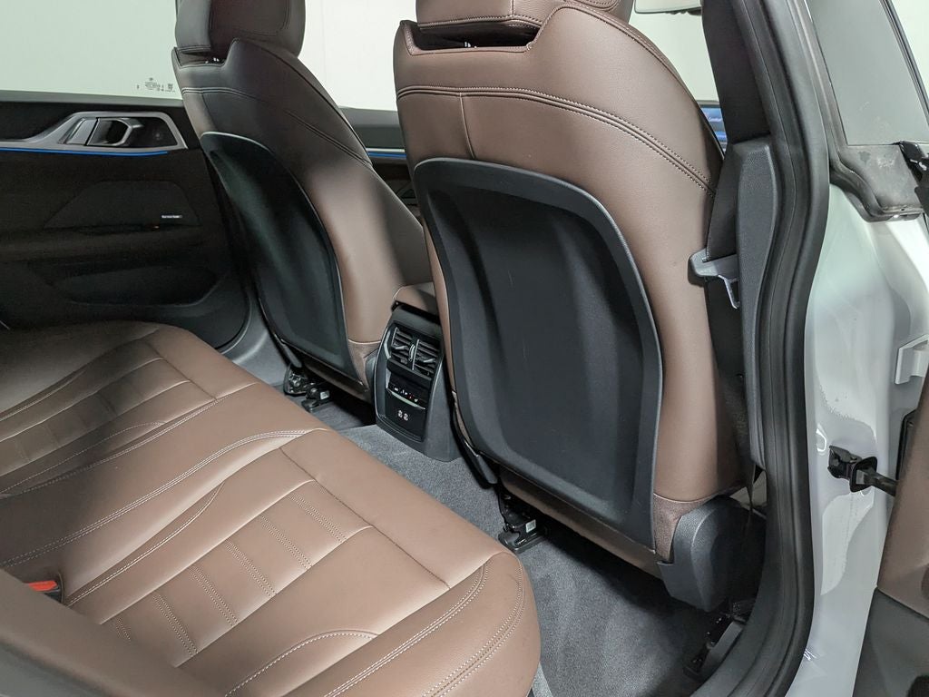 2025 BMW i4 xDrive40 xDrive40