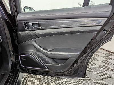 2021 Porsche Panamera GTS