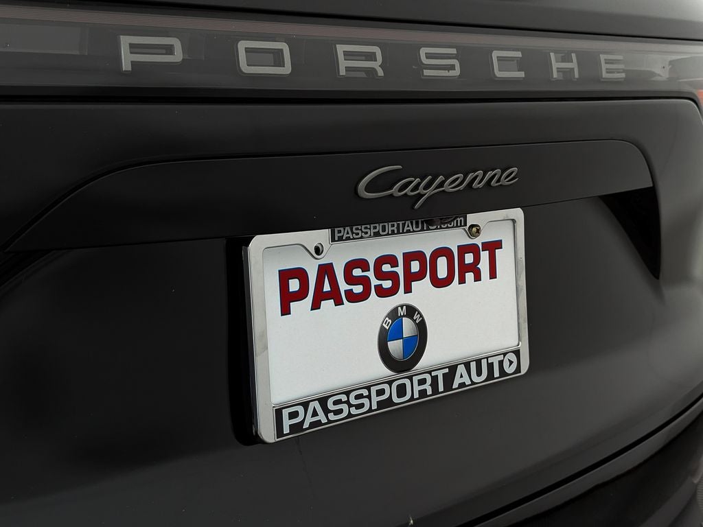 2022 Porsche Cayenne Platinum Edition