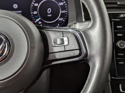 2018 Volkswagen Golf R DCC & Navigation 4Motion