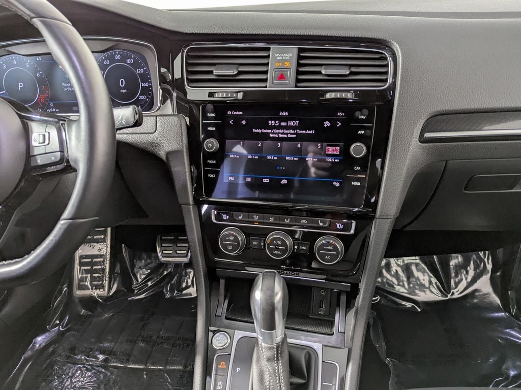 2018 Volkswagen Golf R DCC & Navigation 4Motion