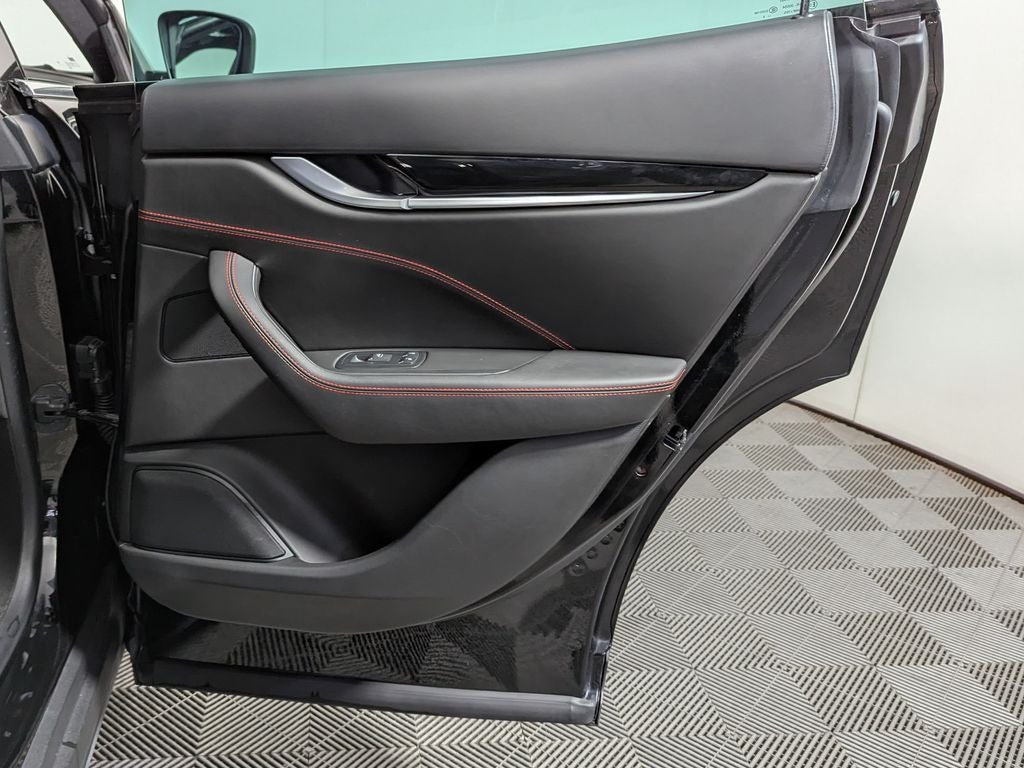 2017 Maserati Levante Base