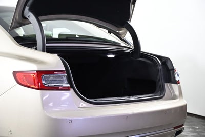 2017 Lincoln Continental Base