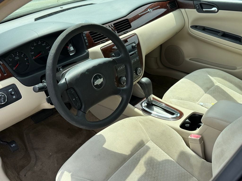 2010 Chevrolet Impala Base