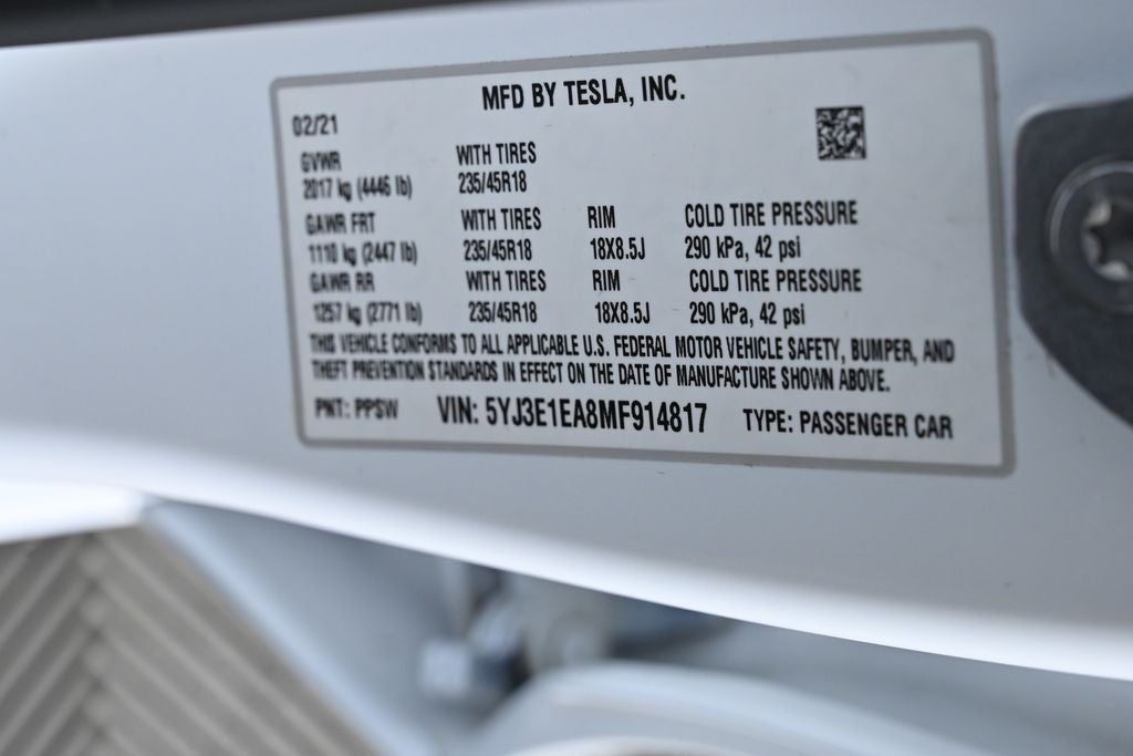 2021 Tesla Model 3 Standard Range Plus