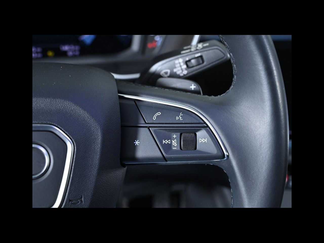 2024 Audi Q3 S line Premium Plus