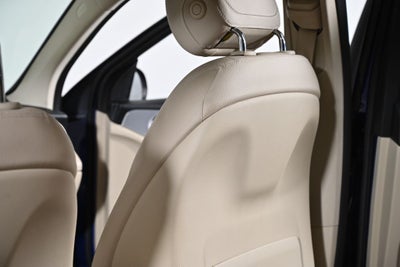 2020 Mercedes-Benz GLC GLC 300