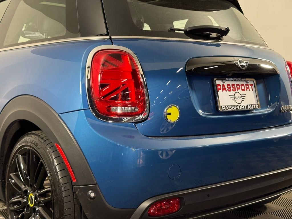2023 MINI HARDTOP 2 DOOR Cooper SE