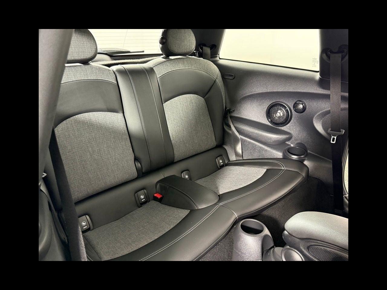 2023 MINI HARDTOP 2 DOOR Cooper SE