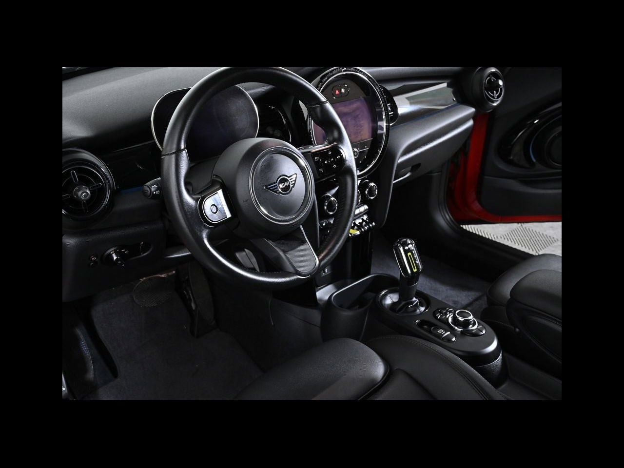 2023 MINI HARDTOP 2 DOOR SIGNATURE