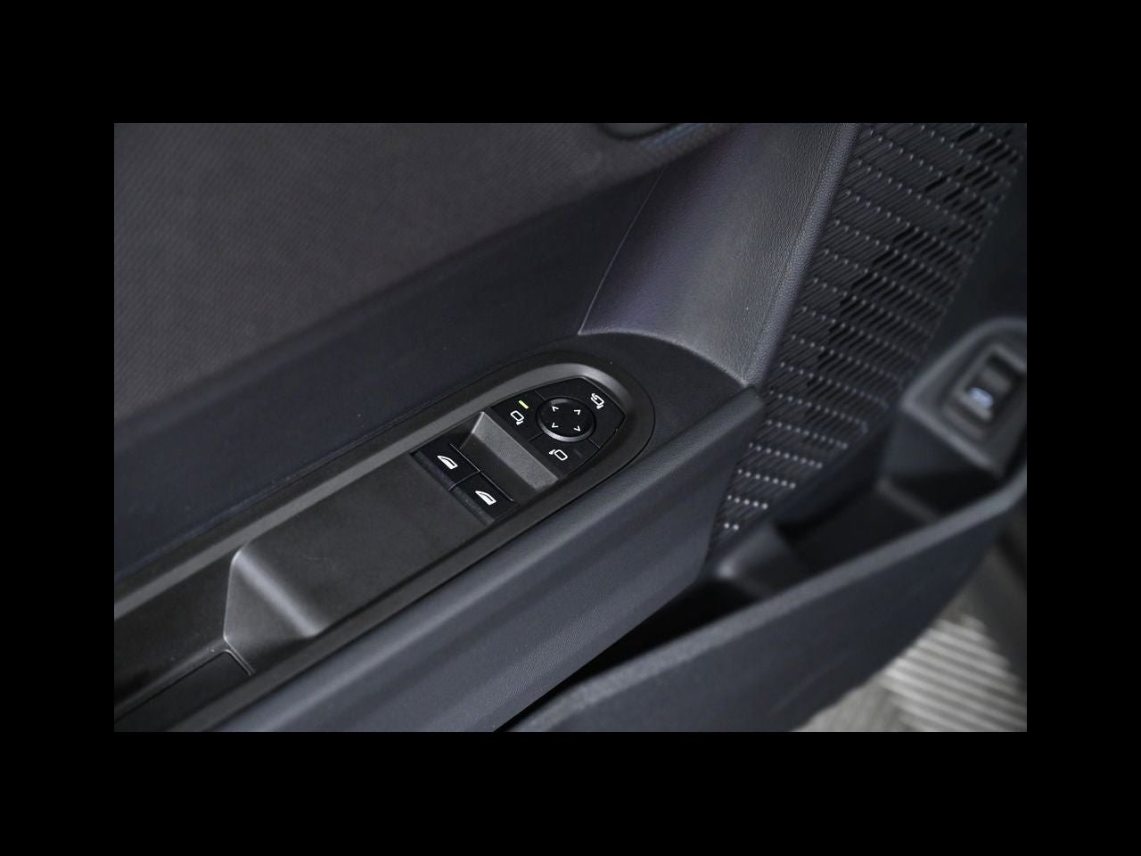 2025 MINI HARDTOP 2 DOOR Cooper