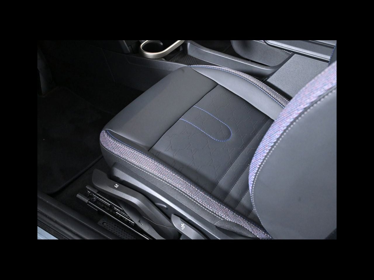 2025 MINI HARDTOP 2 DOOR Cooper