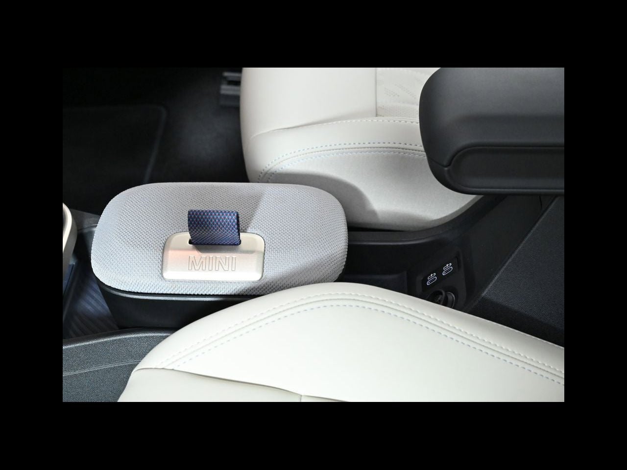 2025 MINI HARDTOP 2 DOOR Cooper