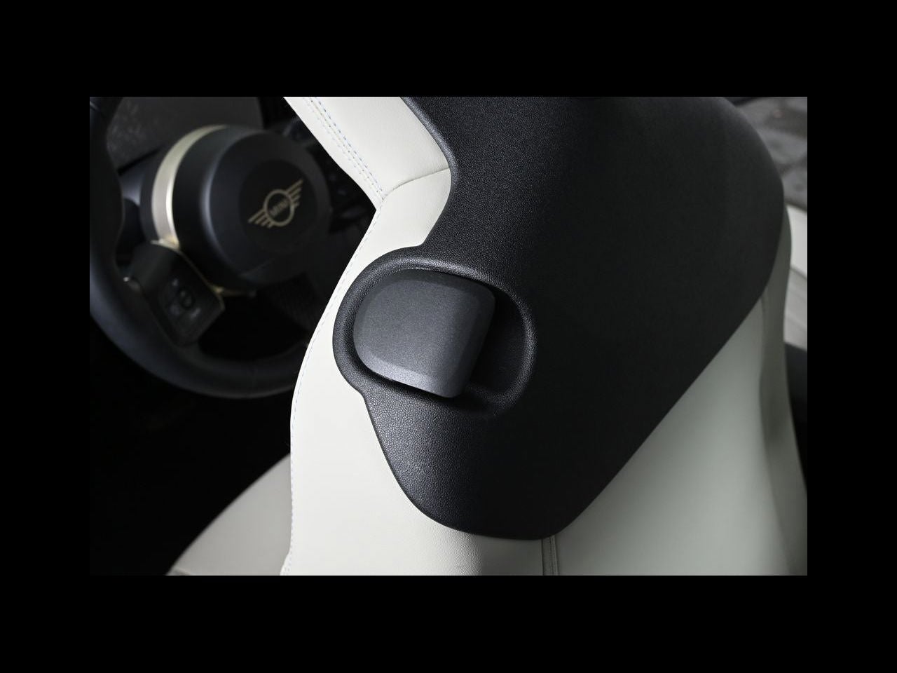 2025 MINI HARDTOP 2 DOOR Cooper