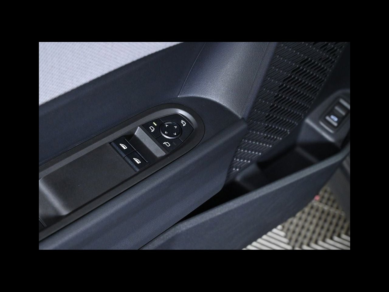 2025 MINI HARDTOP 2 DOOR Cooper