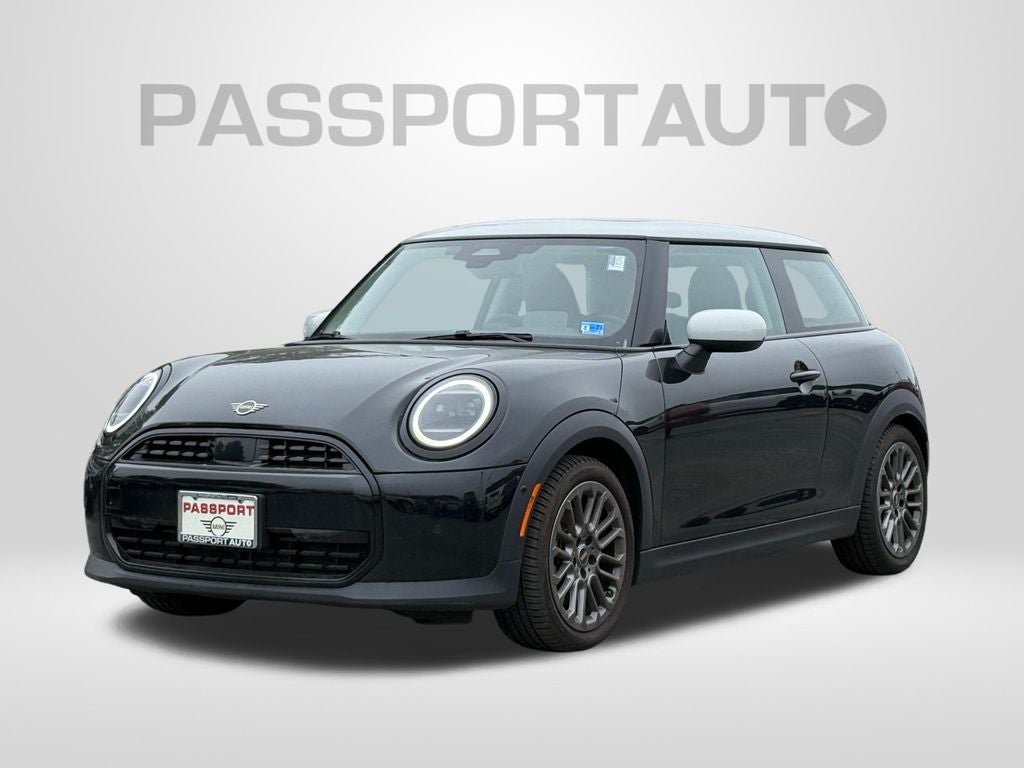 2025 MINI Cooper Hardtop 2 Door Signature Plus