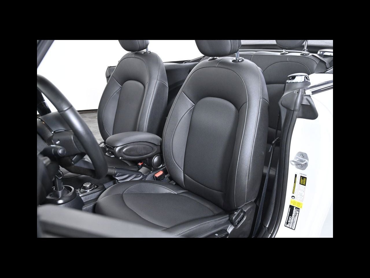 2024 MINI CONVERTIBLE Cooper