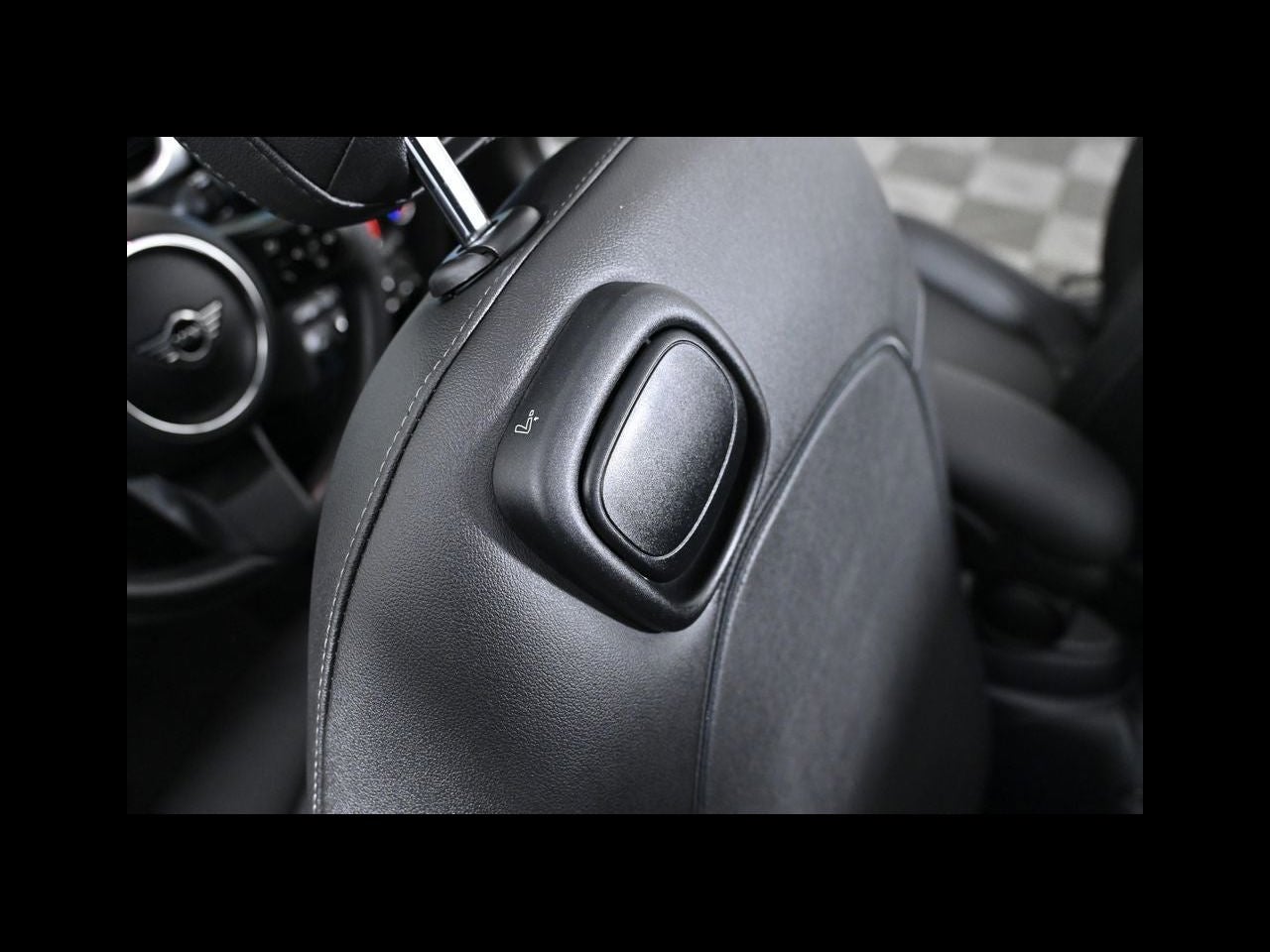 2024 MINI CONVERTIBLE Cooper